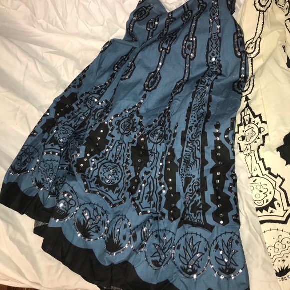 Two sequin skirts. - Picture 2 of 9